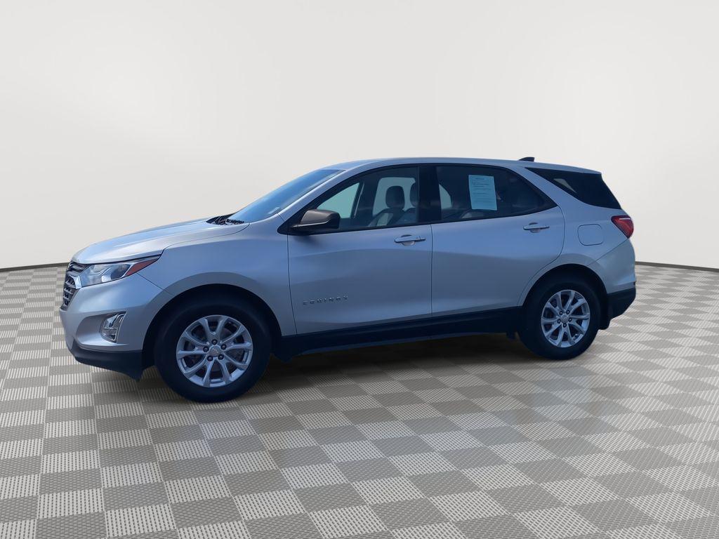 used 2018 Chevrolet Equinox car, priced at $13,825