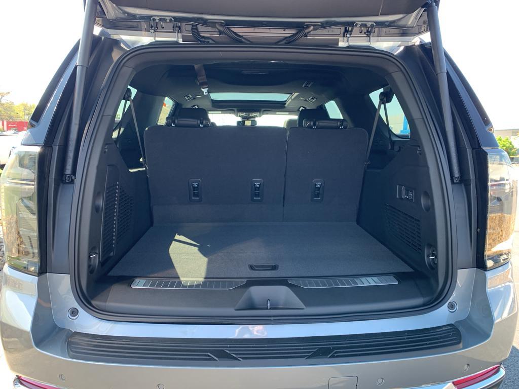 new 2026 Chevrolet Suburban car, priced at $87,905