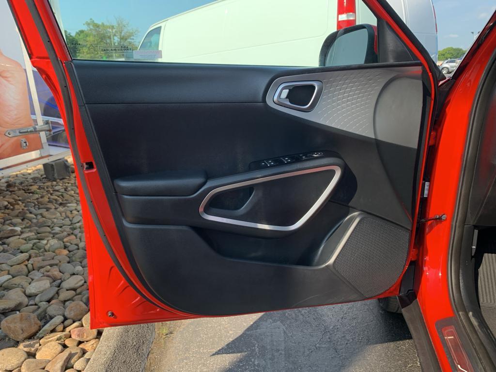 used 2023 Kia Soul car, priced at $19,550