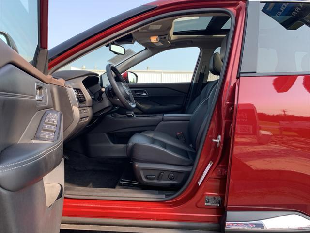 used 2021 Nissan Rogue car, priced at $30,900