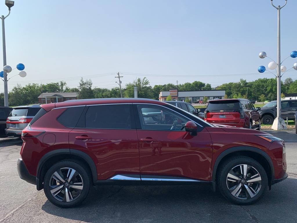 used 2021 Nissan Rogue car, priced at $29,827