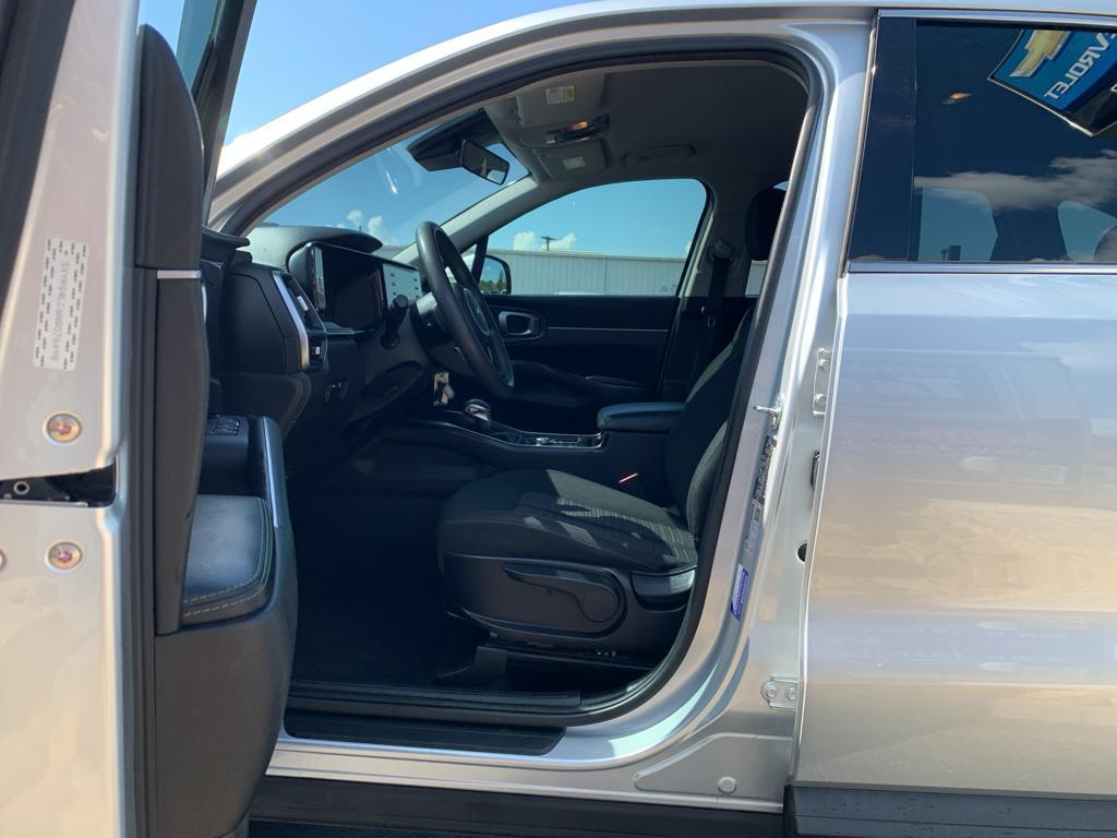 used 2022 Kia Sorento car, priced at $19,775