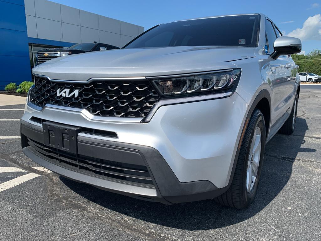 used 2022 Kia Sorento car, priced at $19,775