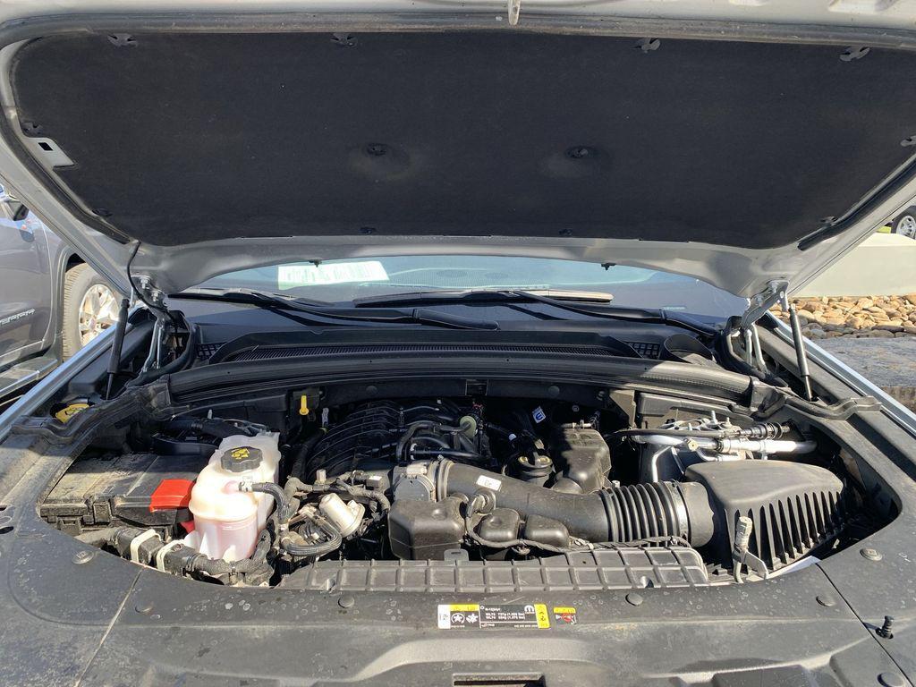 used 2024 Jeep Grand Cherokee car, priced at $35,926