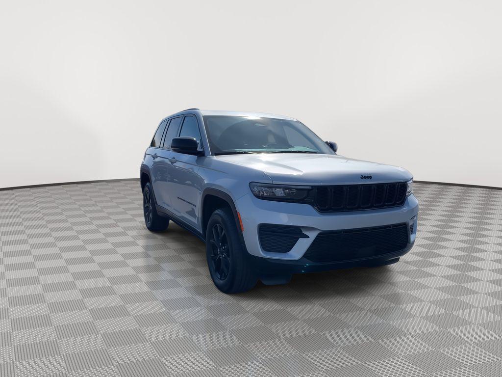 used 2024 Jeep Grand Cherokee car, priced at $35,926