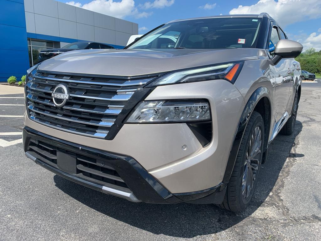 used 2024 Nissan Rogue car, priced at $33,550