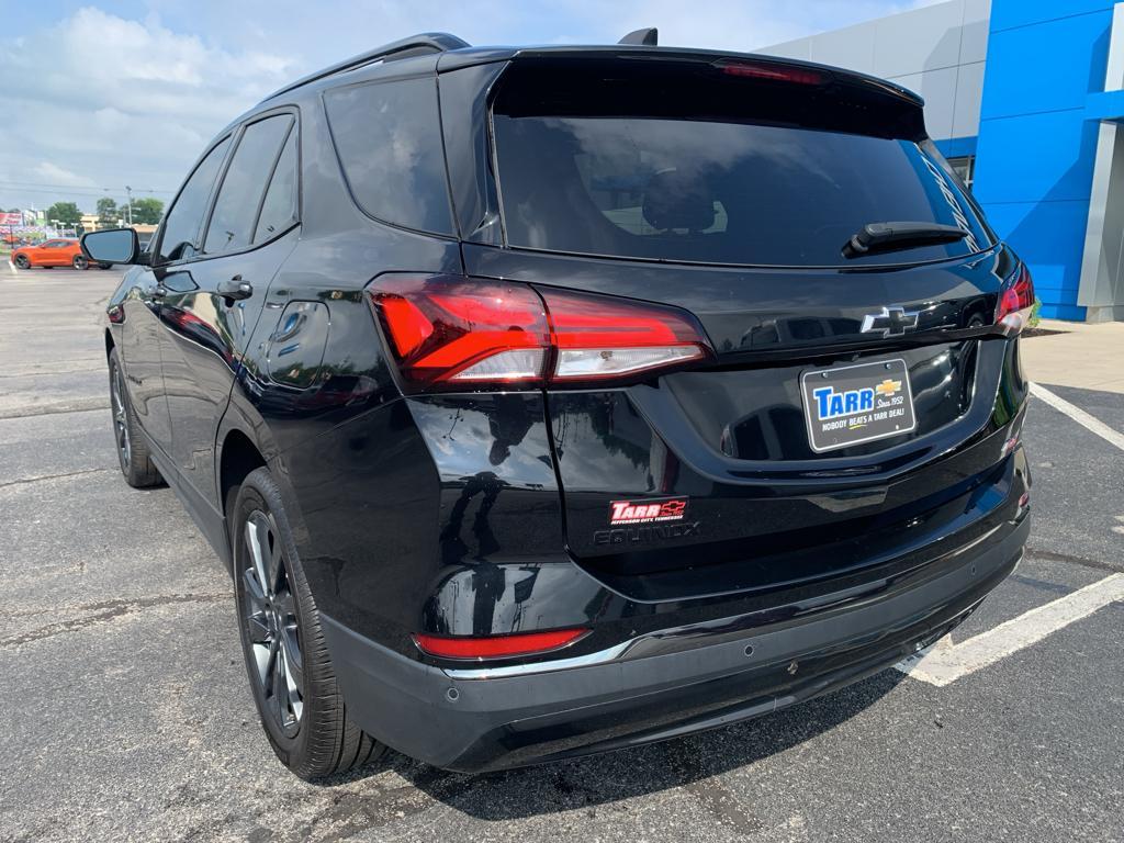used 2023 Chevrolet Equinox car, priced at $27,390