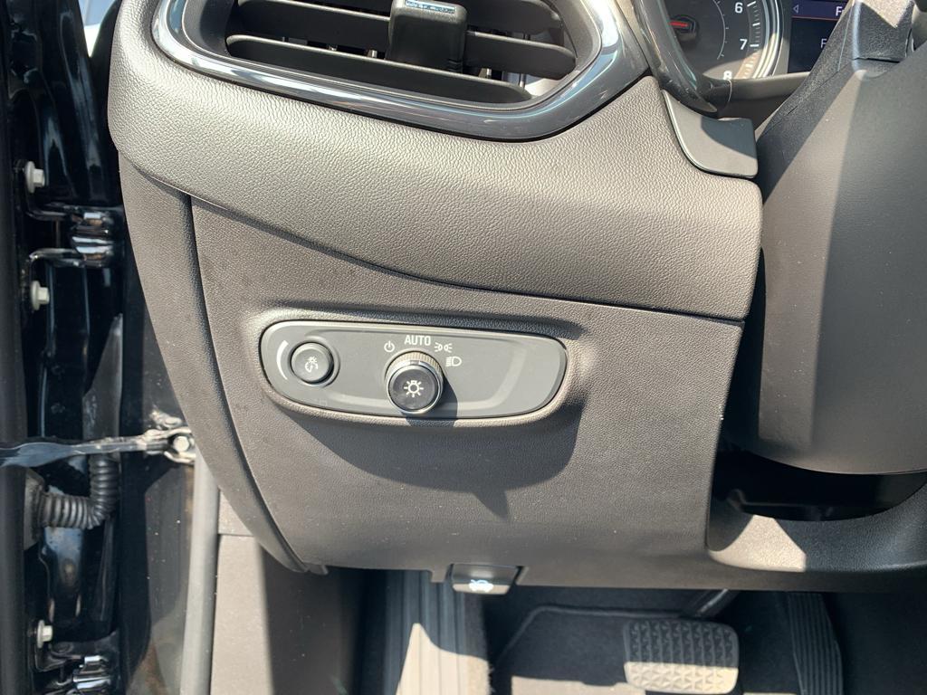 used 2023 Chevrolet Equinox car, priced at $27,390