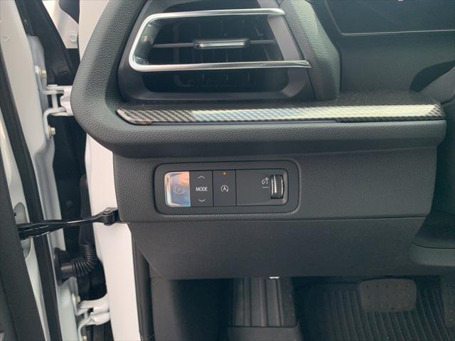 new 2025 Chevrolet Traverse car, priced at $58,290