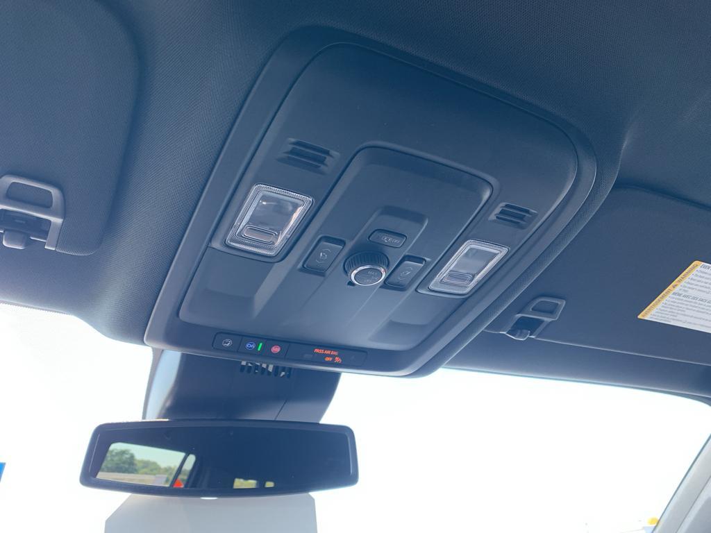 new 2025 Chevrolet Suburban car, priced at $79,679