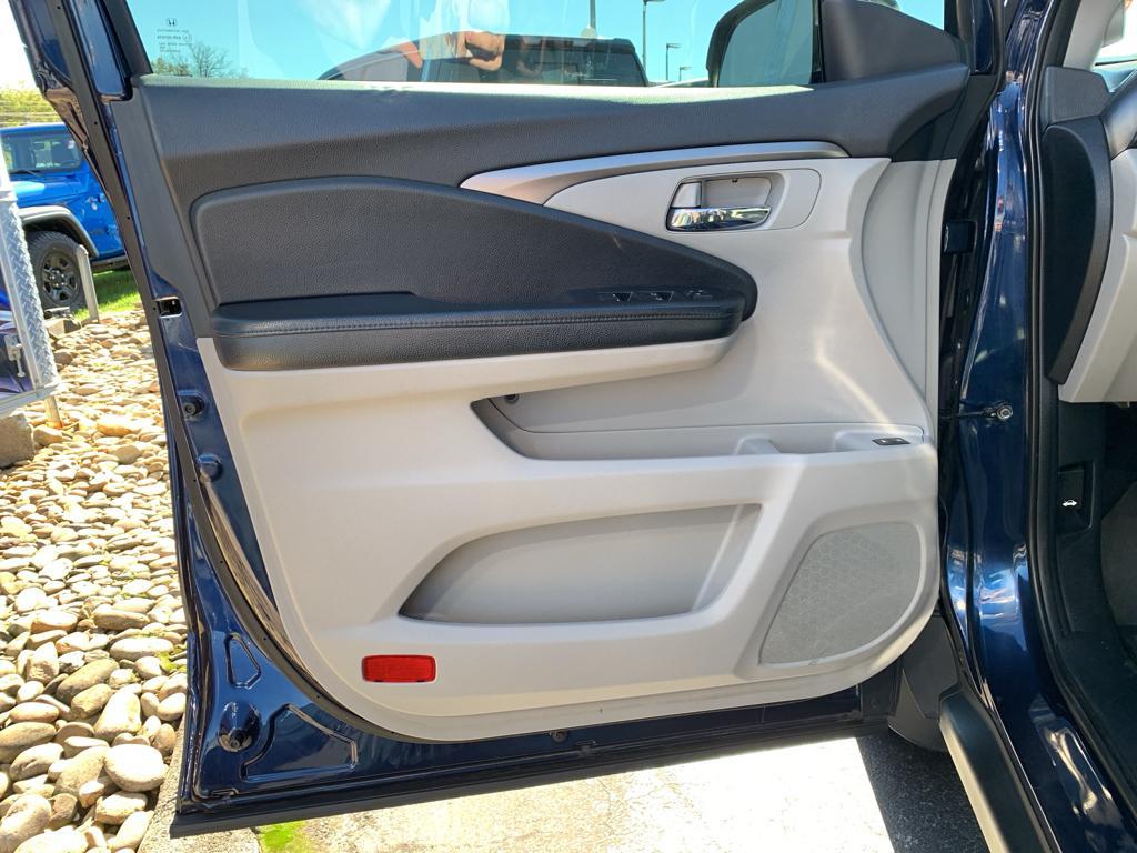 used 2018 Honda Pilot car, priced at $20,855