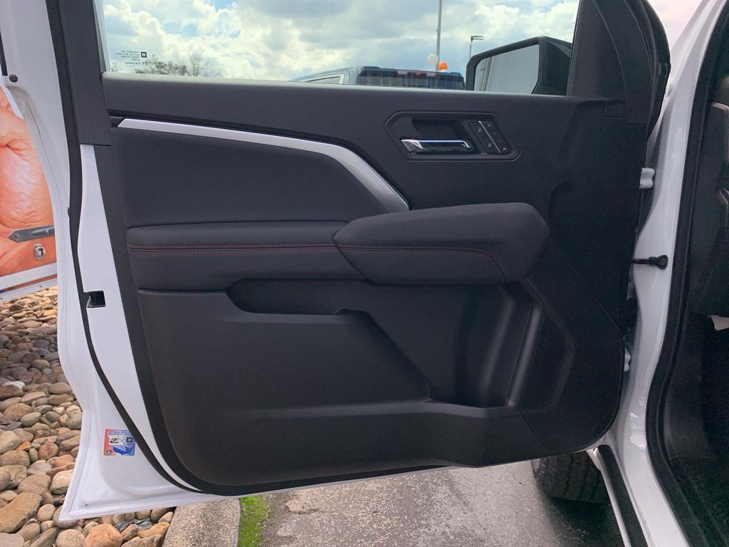 new 2026 Chevrolet Colorado car, priced at $51,155
