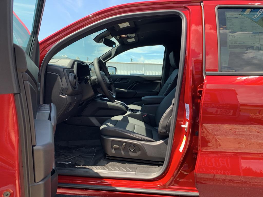 new 2026 Chevrolet Colorado car, priced at $46,555