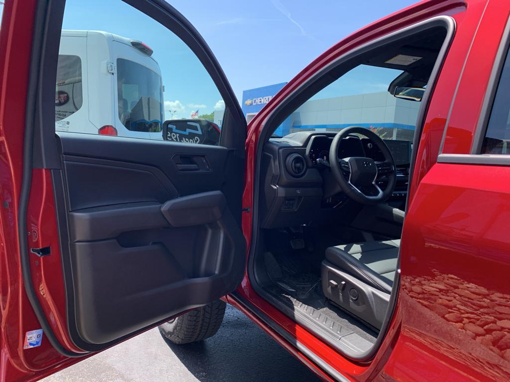 new 2026 Chevrolet Colorado car, priced at $46,555