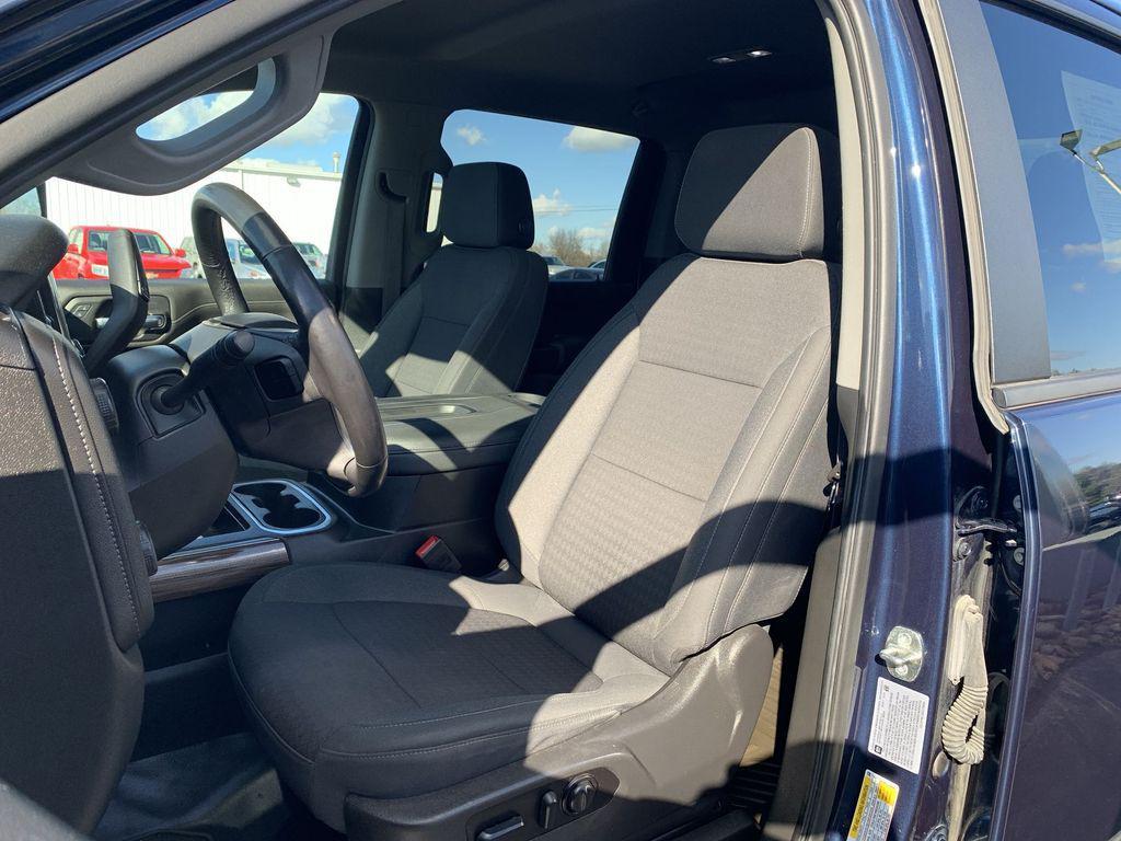 used 2022 Chevrolet Silverado 2500 car, priced at $39,995