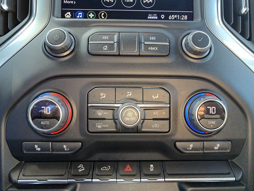 used 2022 Chevrolet Silverado 2500 car, priced at $39,995