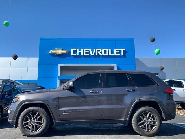 used 2016 Jeep Grand Cherokee car, priced at $15,995