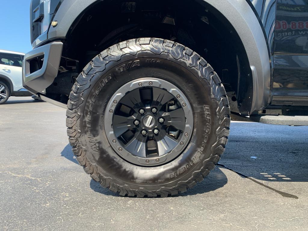 used 2018 Ford F-150 car, priced at $43,922