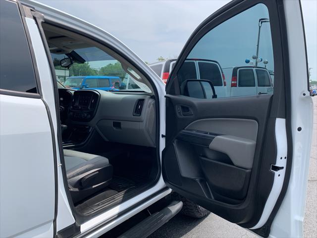 used 2021 GMC Canyon car, priced at $25,899
