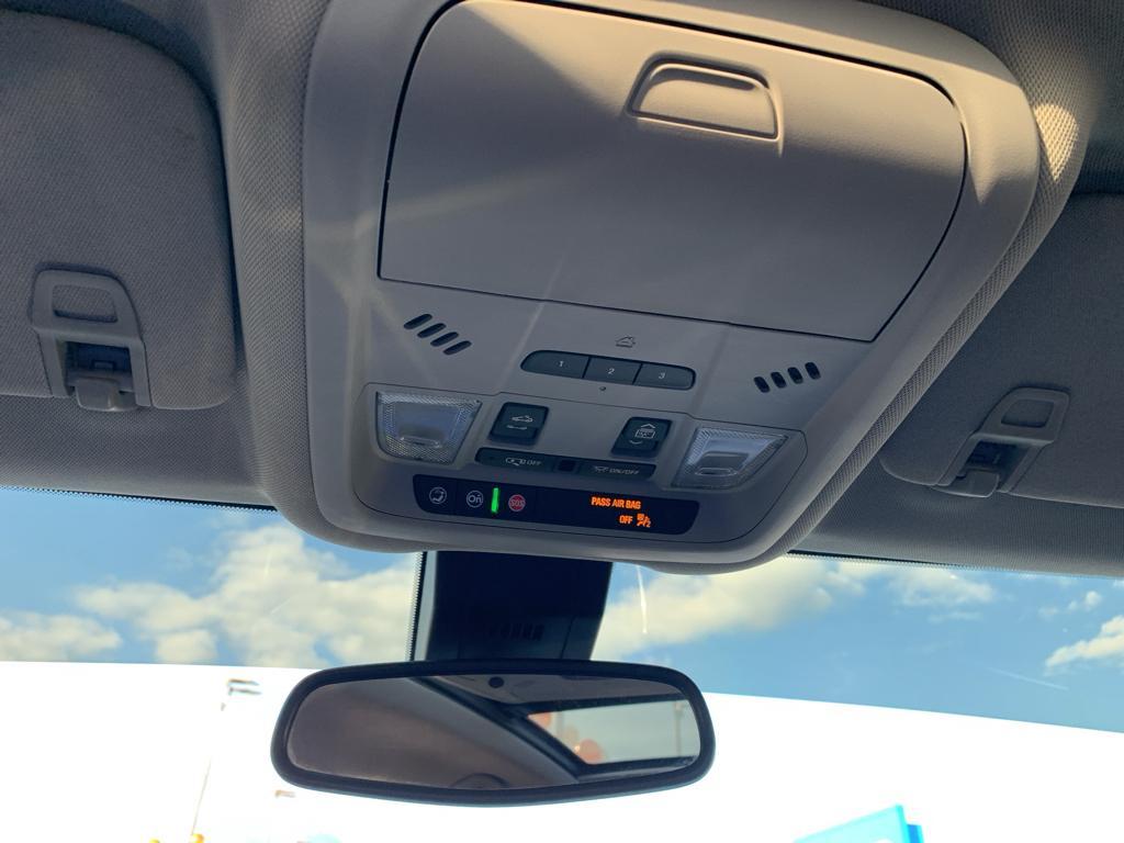 used 2020 Chevrolet Equinox car, priced at $23,550