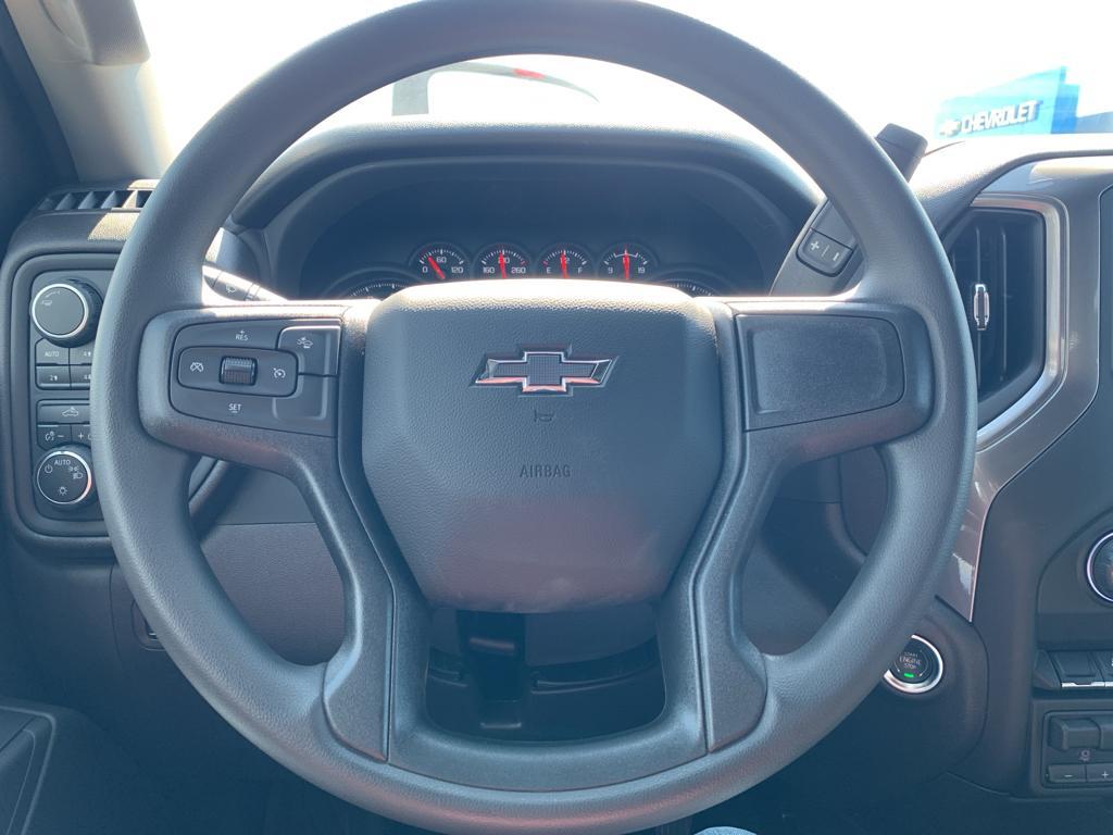 new 2025 Chevrolet Silverado 1500 car, priced at $48,675