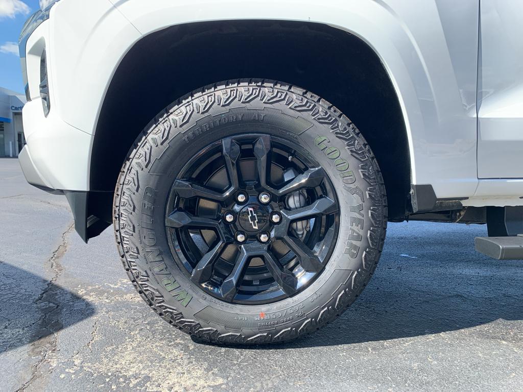 new 2025 Chevrolet Colorado car, priced at $51,335