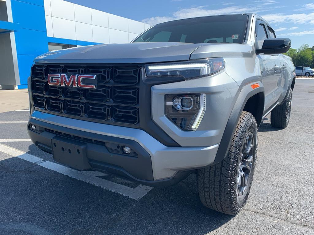 used 2024 GMC Canyon car, priced at $40,995