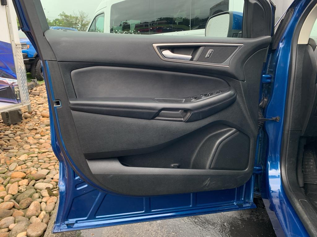 used 2023 Ford Edge car, priced at $24,901