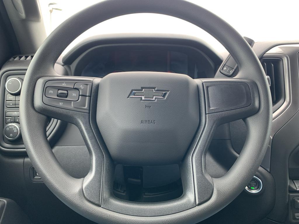 new 2025 Chevrolet Silverado 1500 car, priced at $48,675
