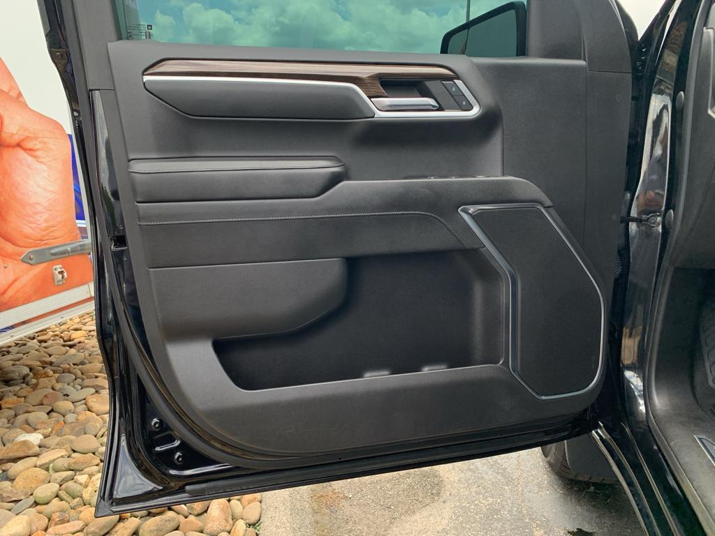 used 2022 Chevrolet Silverado 1500 car, priced at $41,475