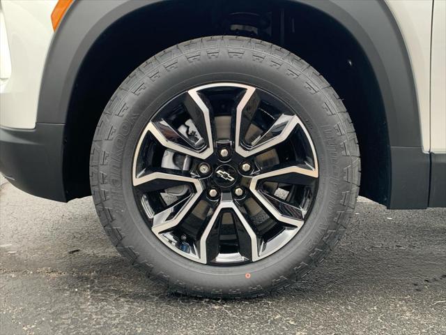 new 2025 Chevrolet TrailBlazer car, priced at $32,225