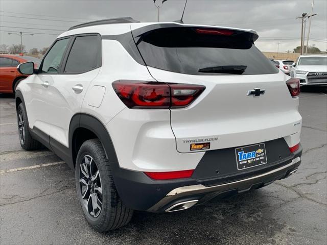 new 2025 Chevrolet TrailBlazer car, priced at $32,225