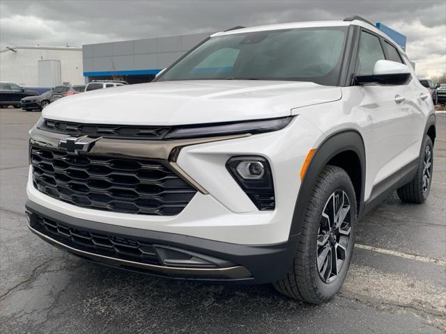 new 2025 Chevrolet TrailBlazer car, priced at $32,225