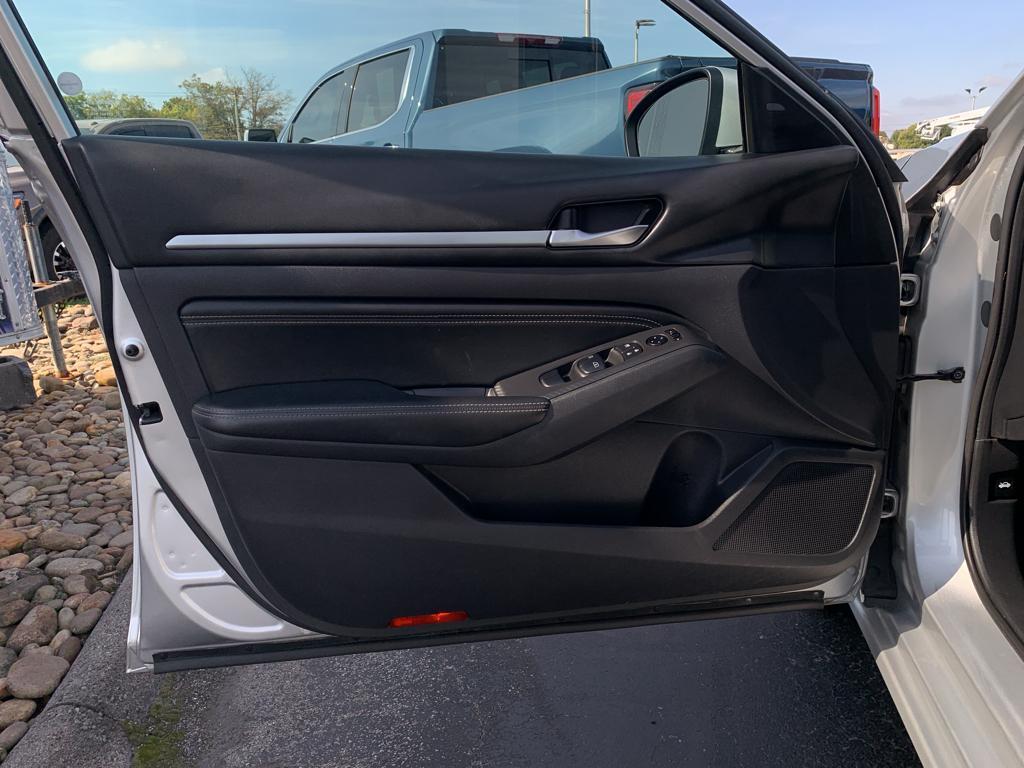 used 2019 Nissan Altima car, priced at $13,995