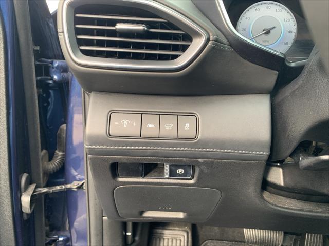 used 2022 Hyundai Santa Fe car, priced at $31,233