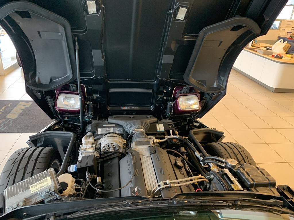 used 1995 Chevrolet Corvette car, priced at $28,900