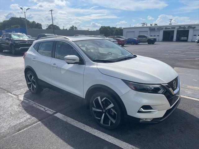 used 2020 Nissan Rogue Sport car, priced at $25,995