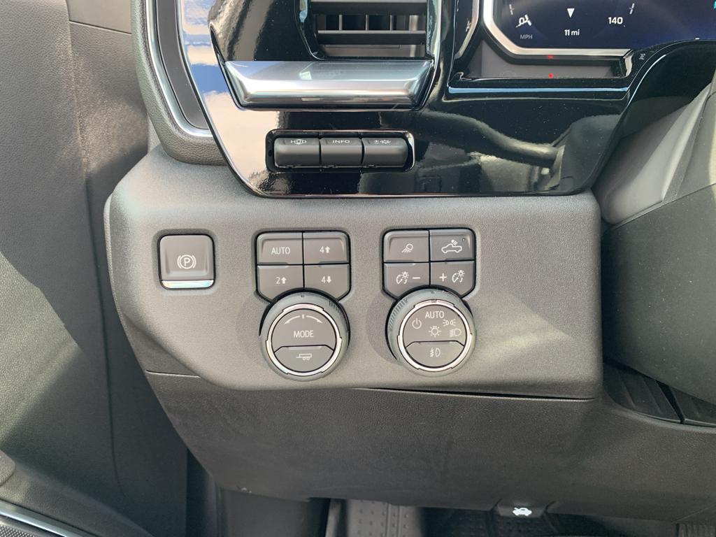 new 2026 Chevrolet Silverado 1500 car, priced at $71,925