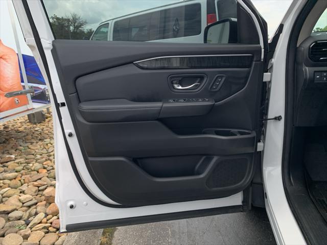 used 2024 Honda Pilot car, priced at $47,505