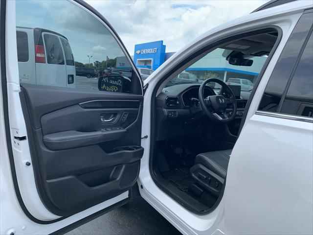 used 2024 Honda Pilot car, priced at $47,505