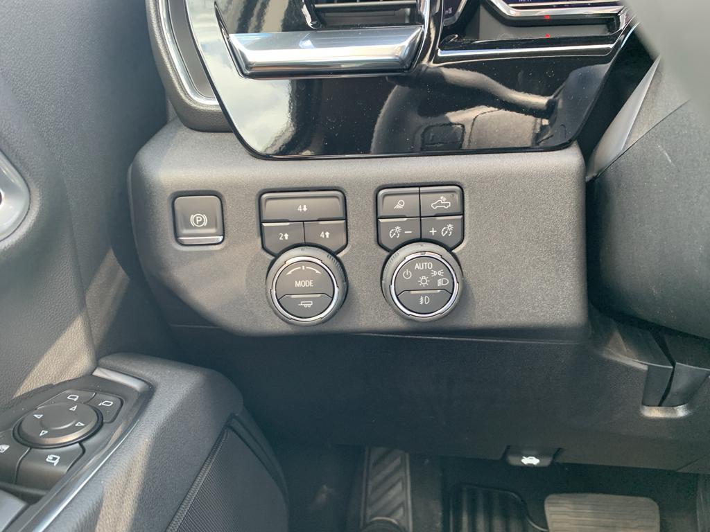 new 2025 Chevrolet Silverado 2500 car, priced at $78,590