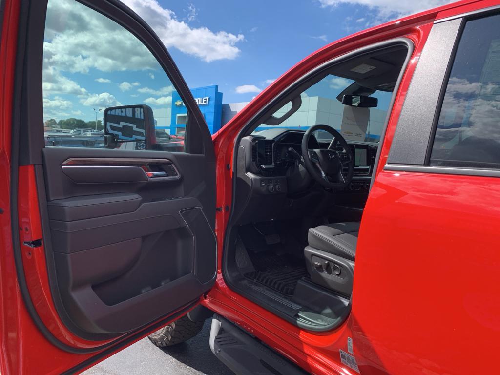 new 2025 Chevrolet Silverado 2500 car, priced at $78,590