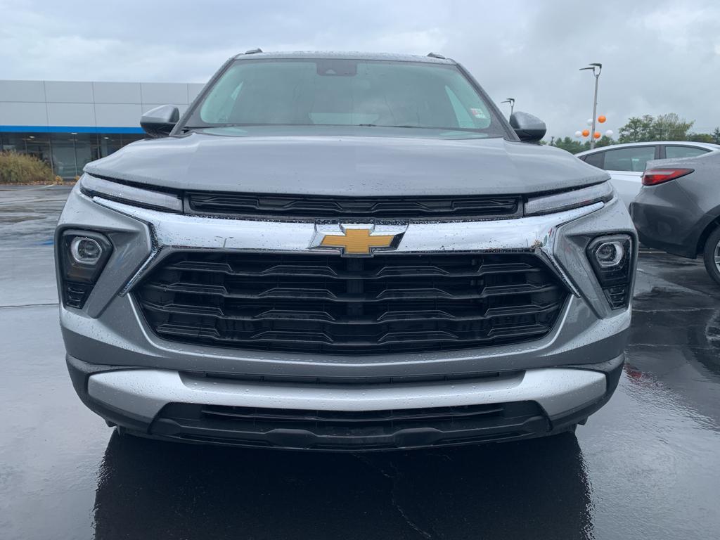 used 2025 Chevrolet TrailBlazer car, priced at $25,995