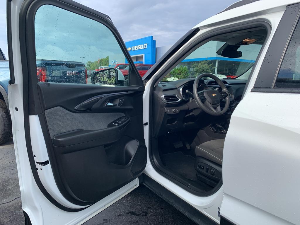 used 2023 Chevrolet TrailBlazer car, priced at $19,991