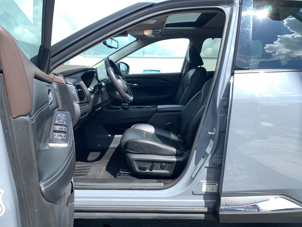 used 2023 Nissan Rogue car, priced at $29,660