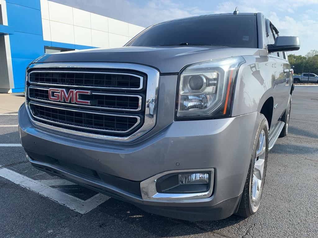 used 2019 GMC Yukon car, priced at $30,928