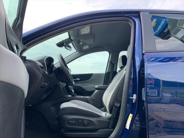 used 2023 Chevrolet Equinox car, priced at $27,980