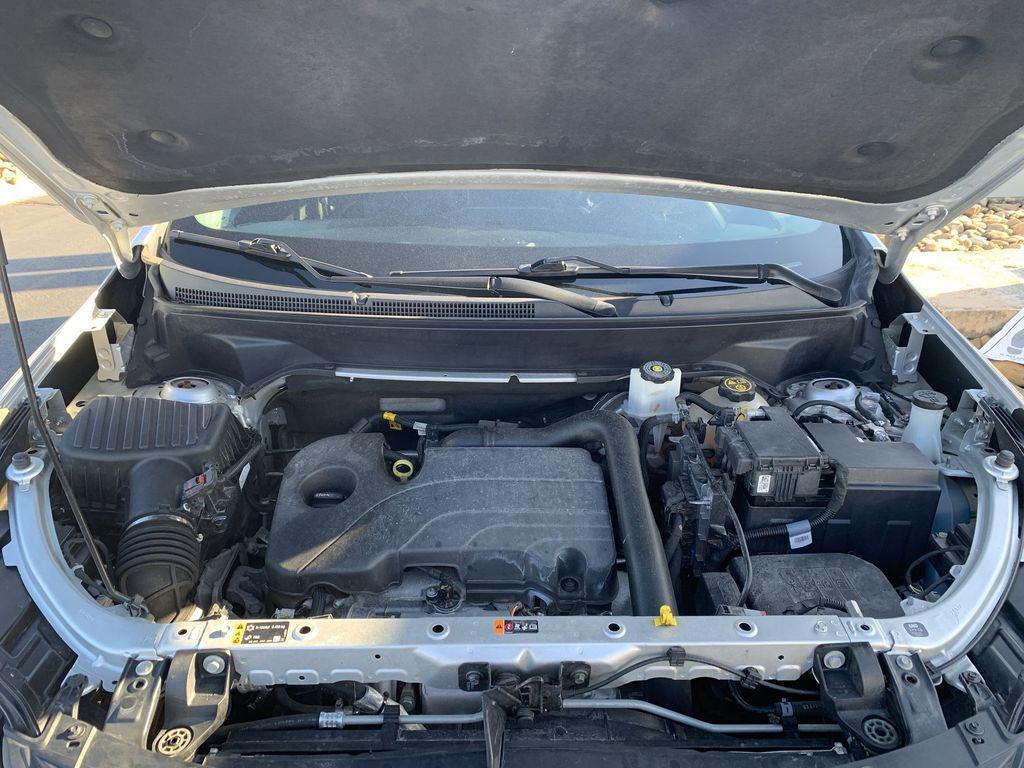 used 2021 Chevrolet Equinox car, priced at $15,998