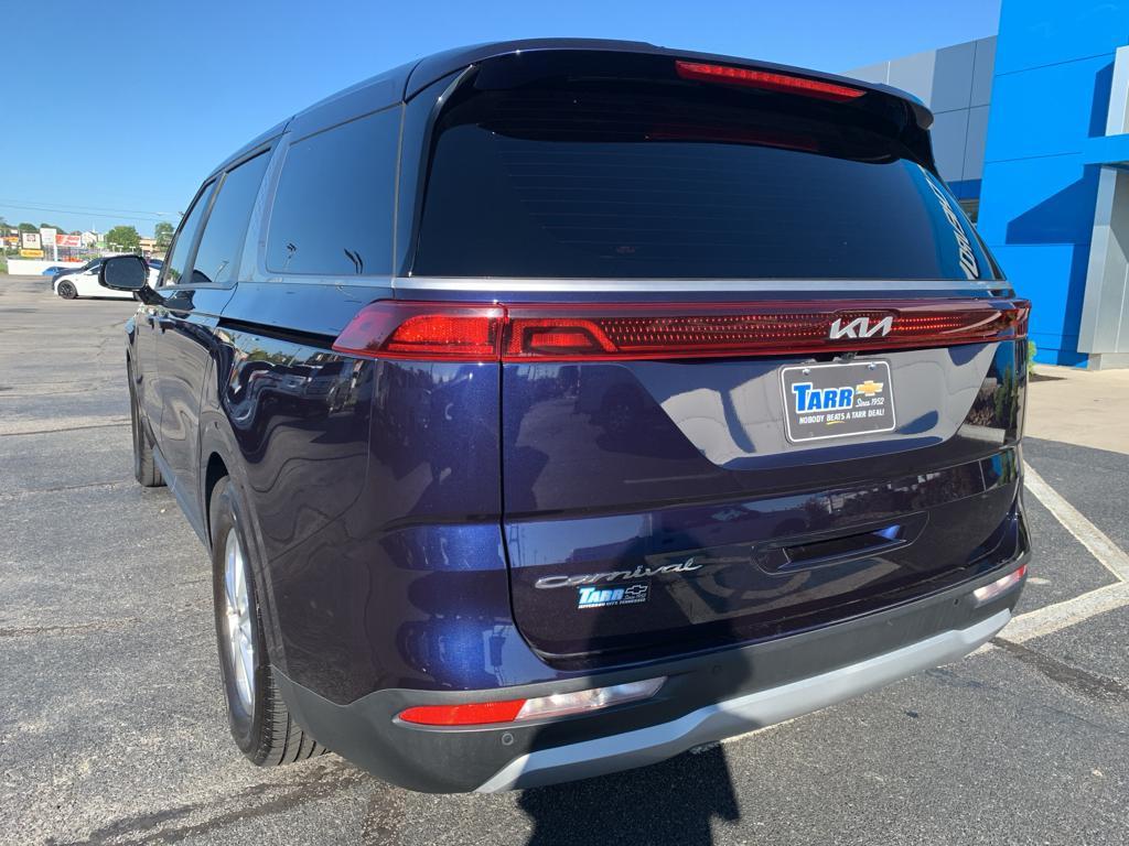 used 2022 Kia Carnival car, priced at $28,500