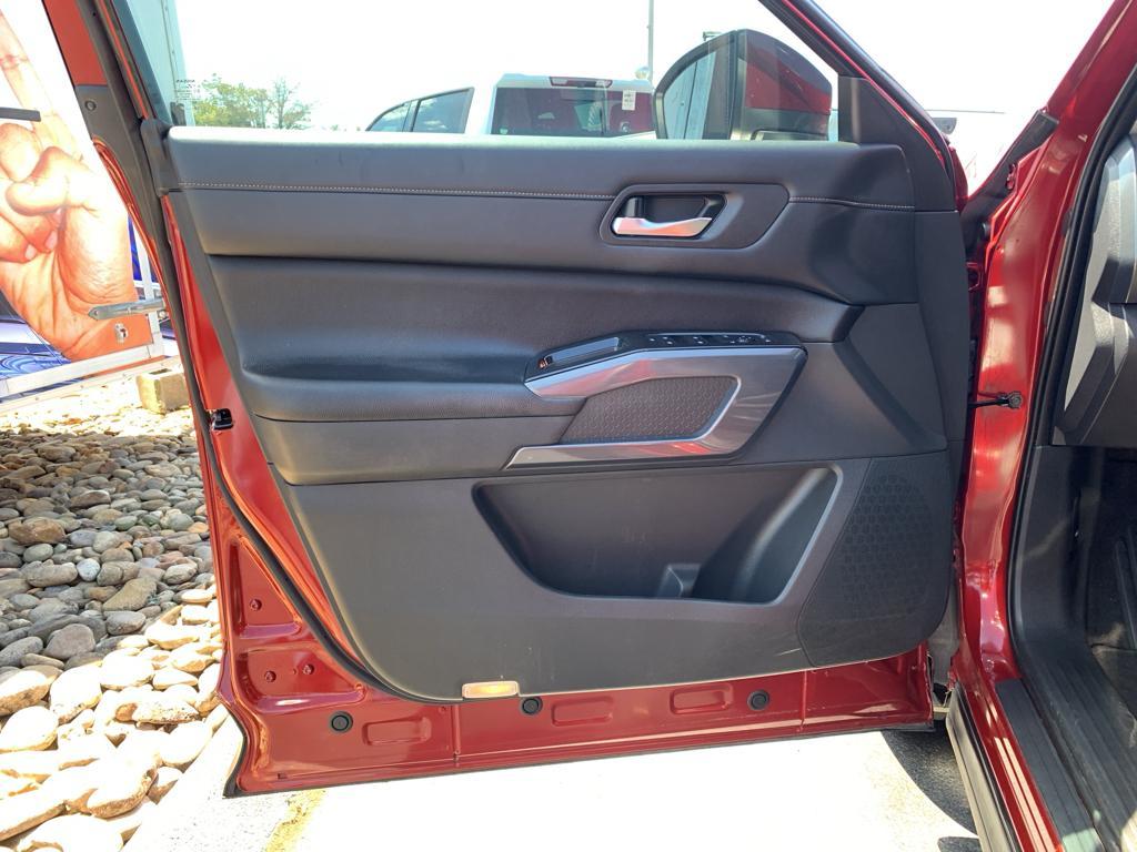 used 2022 Nissan Pathfinder car, priced at $29,550